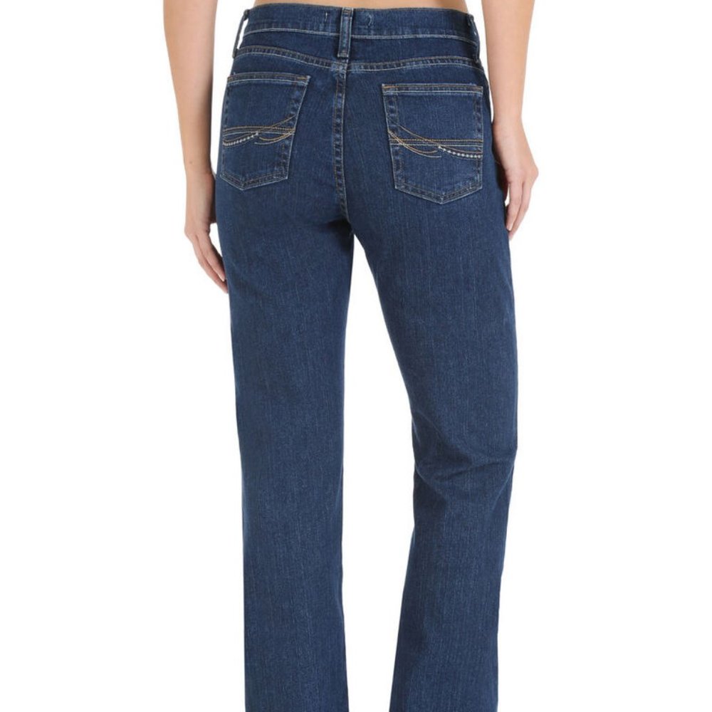 Wrangler As Real As Classic Fit Boot Cut J…